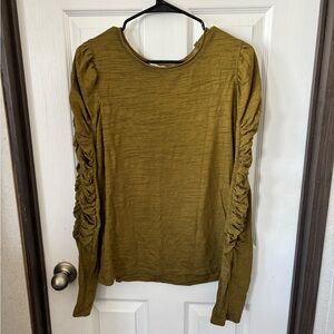 We The Free Olive Green Ruched Sleeve Top